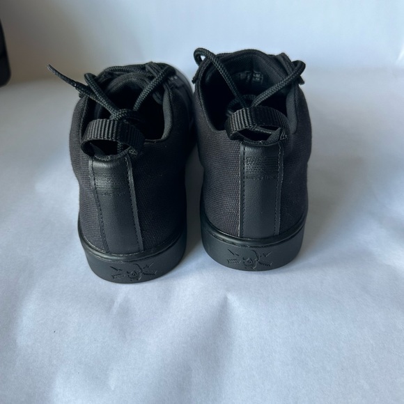 Woobies, size 6M or 7.5 F Black Tactical sneakers - Picture 4 of 7